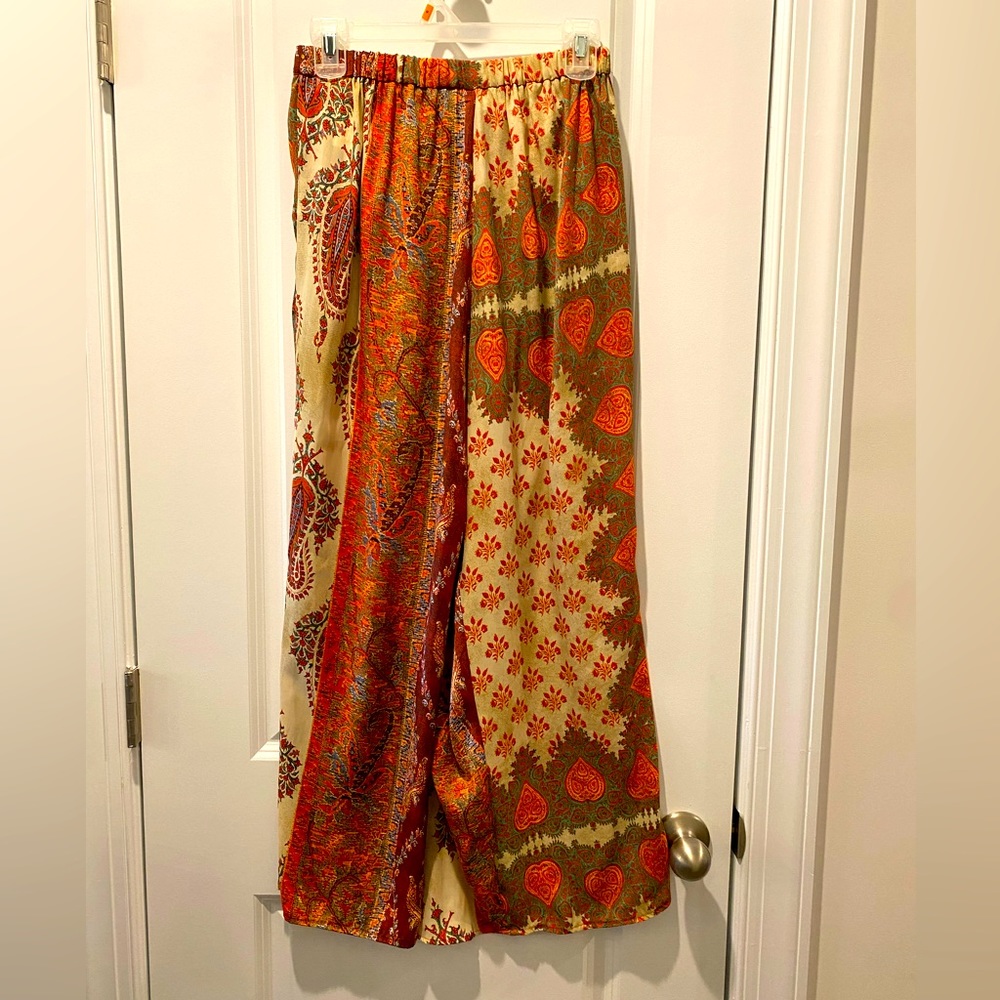 Zara Basic Exotic Floral Loose Fit Pants